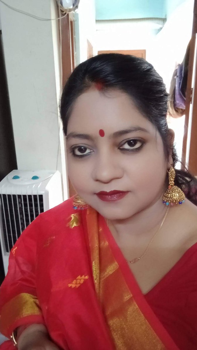 SumitaSarkar18's tweet image. Here is my Entry 

#ValentinesDay 
#TeamHGS #LifeAtHGS
 #HGSYourValentine #HGSIndia #India
 @LifeAtHGS

Tagging @SmartAnand07 @SubhraBera17 @Somnath_Sarkar @sachinrajput_11 @anublue30