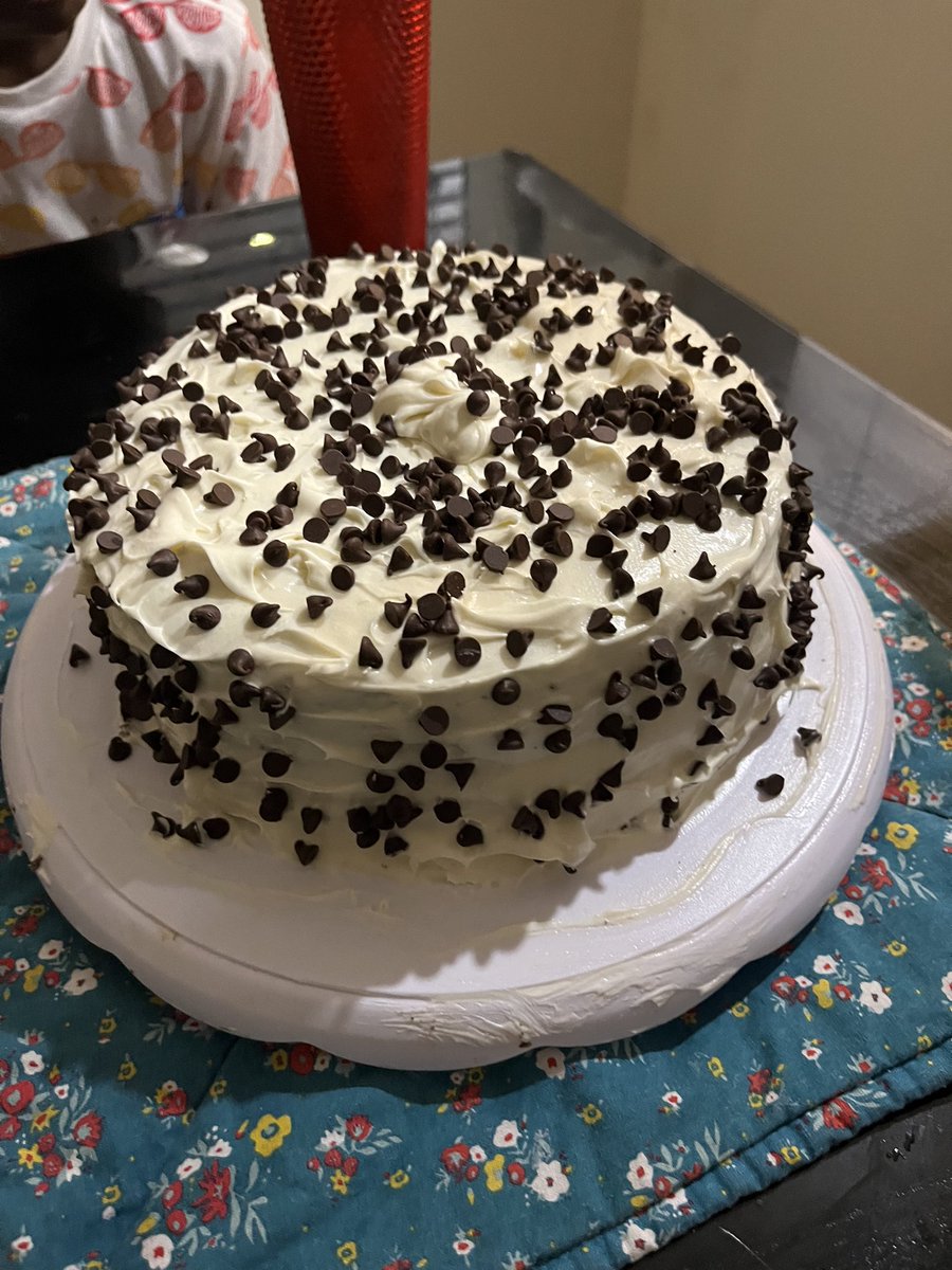 I Am Miami Gurl 🤗💋 on Twitter "My homemade chocolate chip cake 🎂 🍰🍫"