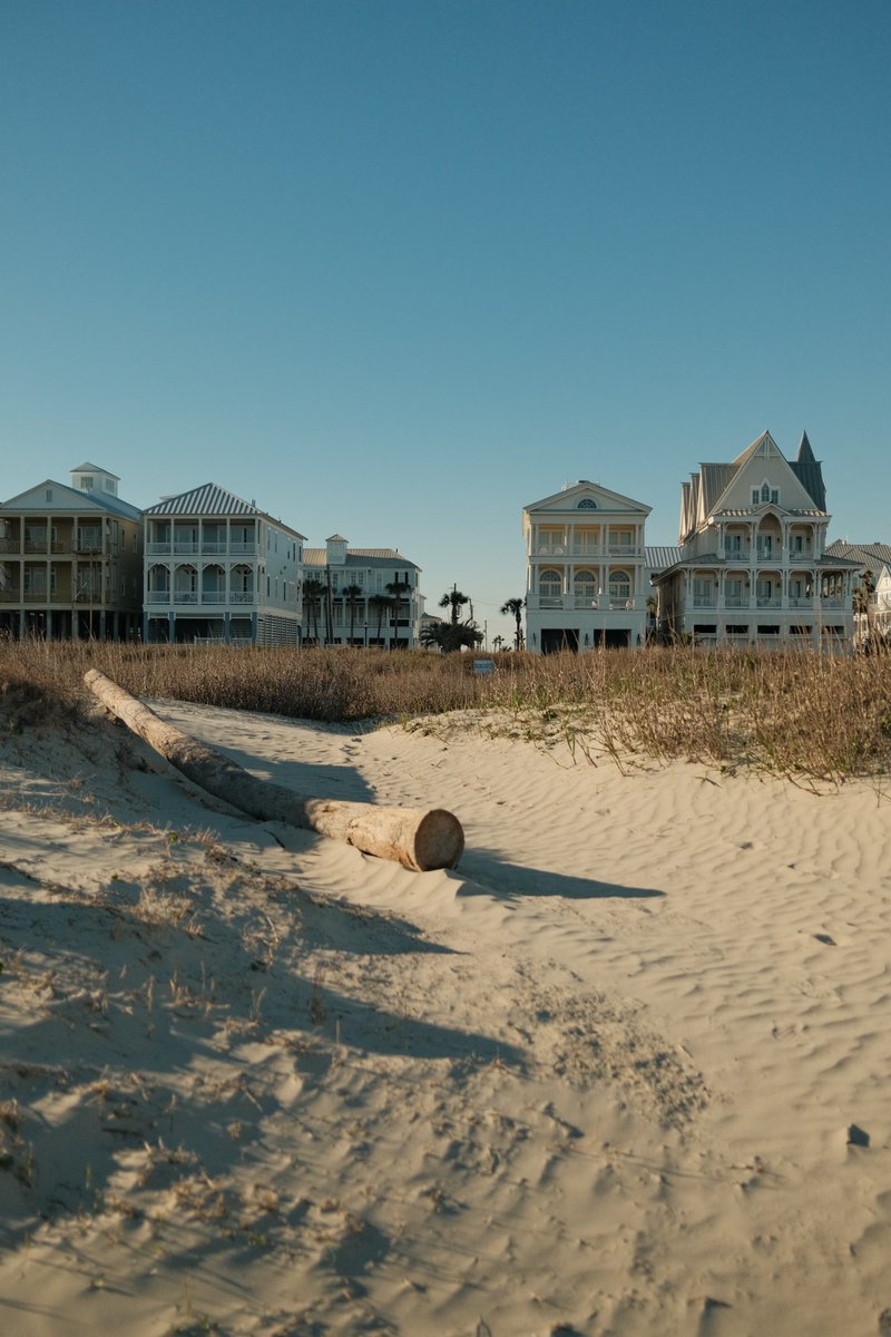 jaybeee48's tweet photo. galveston, tx #x100v https://t.co/9bWI8tISFO