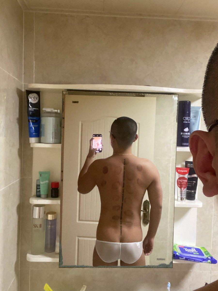 4个月不健身的后果
肌肉没了黑皮也没了
#gstation #gmw