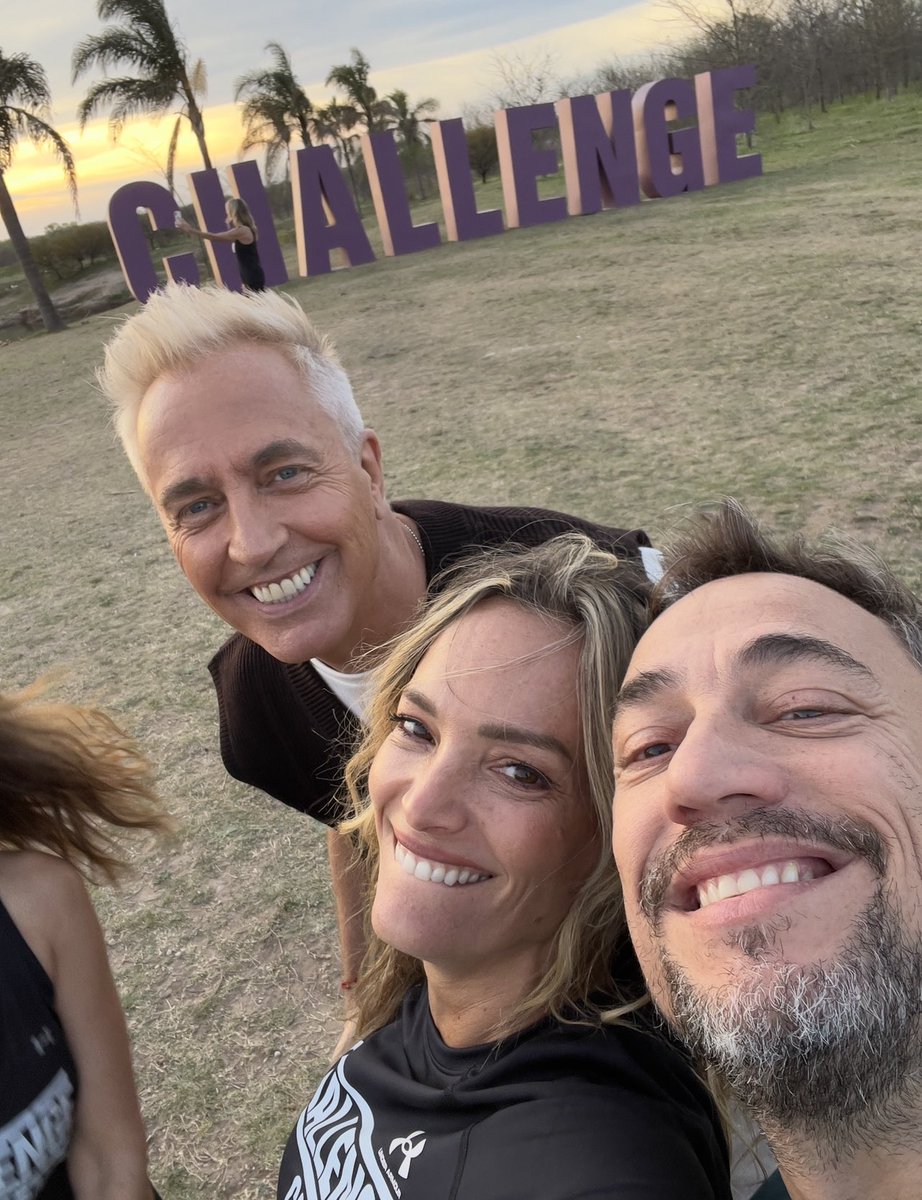 ClauAlbertario's tweet photo. Que lindo todo….. menos estos dos 🫣😂
@marley_ok @federicohoff #TheChallengeArgentina https://t.co/eudqMtZqnc
