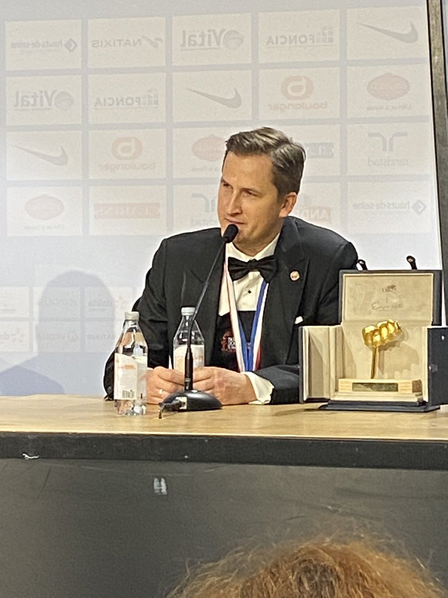 EnotecaDivins's tweet image. Raimonds Tomsons de Latvia es el nuevo ASI Mejor Sommelier del Mundo .

Felicidades 🥂🙌🍾
@RaimondsTomsons 

#asisomms #asibestsomm #asibestsommelier2023 #meilleursommelierdumonde #meilleursommelierdumonde2023