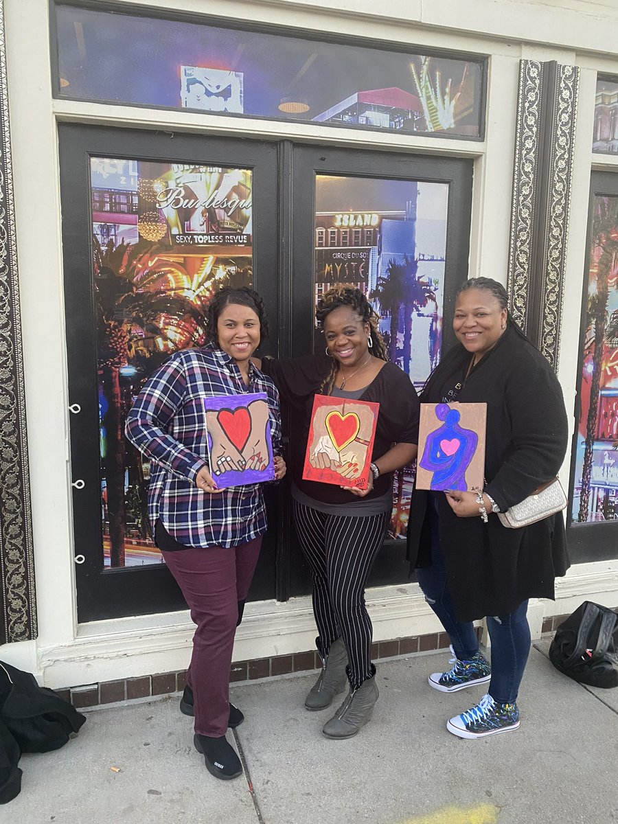 CreatedWisely's tweet photo. Sip and Paint: Lovers &amp; Friends edition. Thank you all for coming to my event. Till next time🖌️🍷😎 https://t.co/dSOJOT9p0u