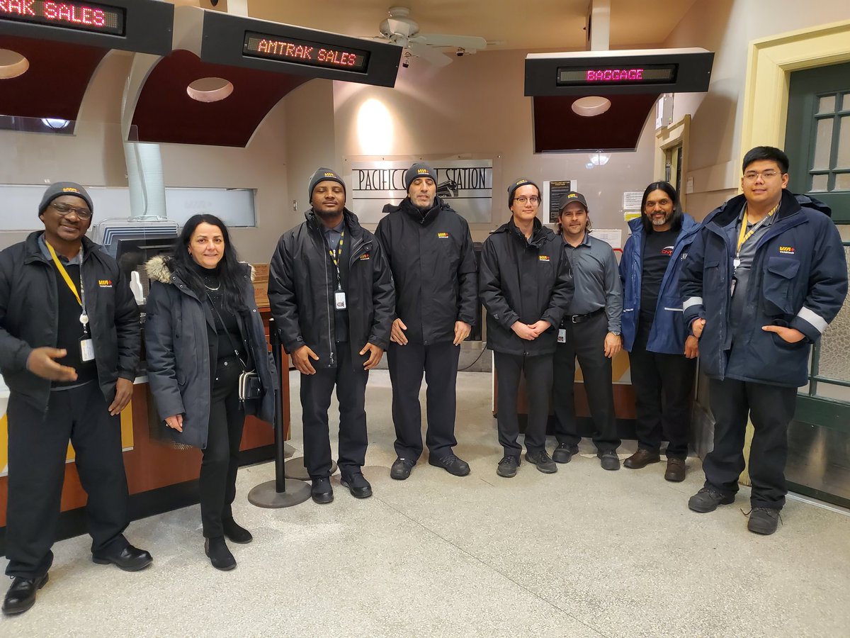 Thank you for a warm welcome and meet &amp; great, awesome members of VIA at Vancouver station.
It's time to use democratic right to vote in coming election of council 4000 on Feb 17, 2023.