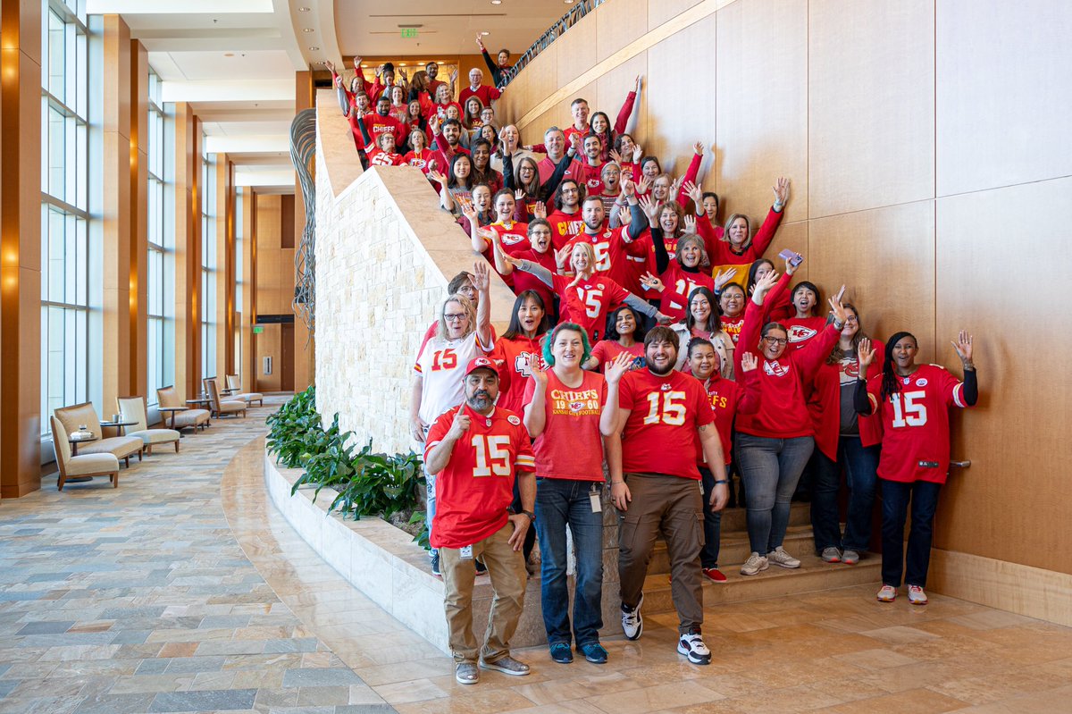ScienceStowers's tweet photo. Cheering on the @Chiefs for a Super Bowl win today! #GoChiefs #ChiefsKingdom #GameFaceKC #KansasCity #KCMO https://t.co/mR5DH4I5ur