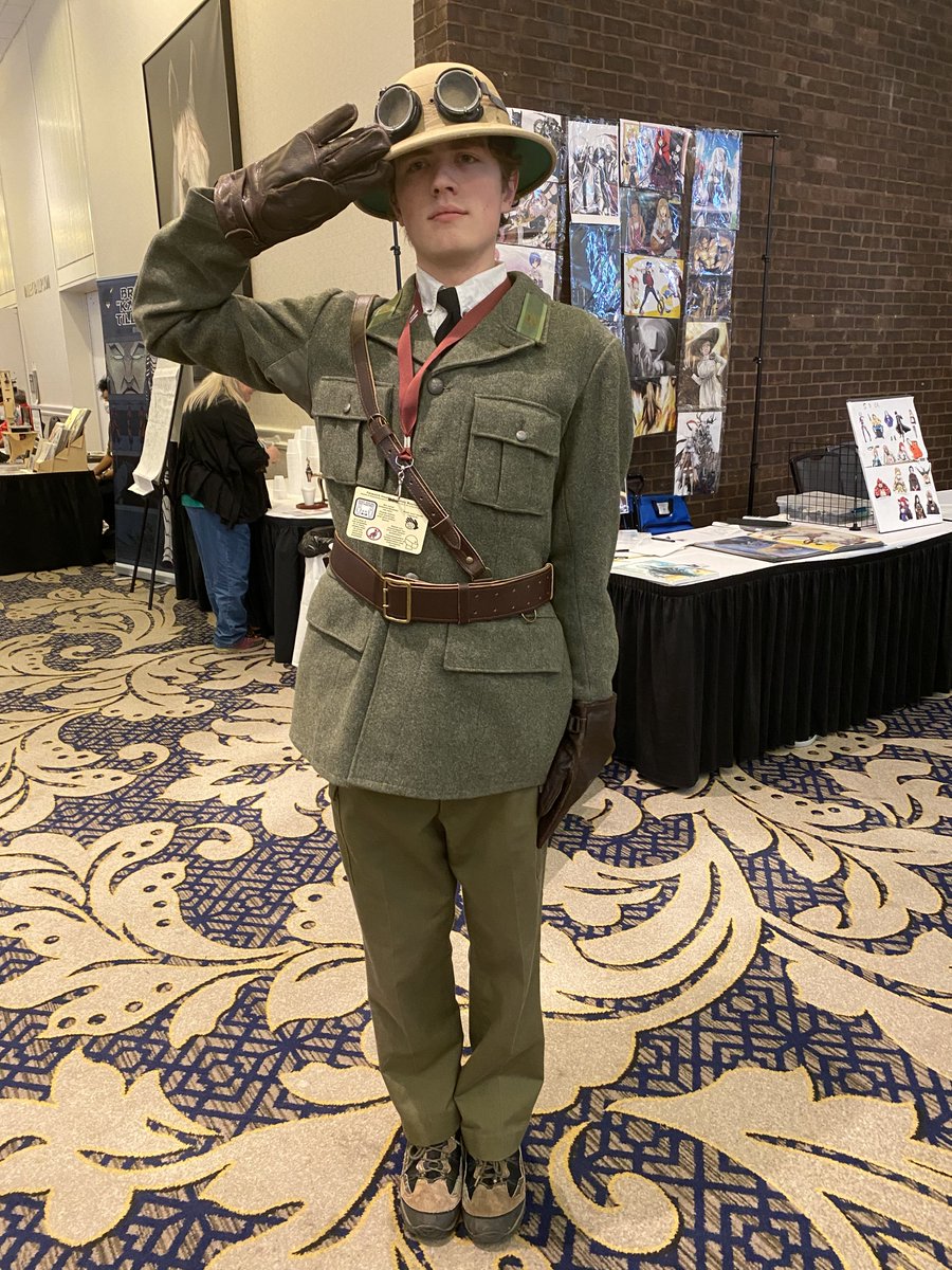 ThatBlairGuy's tweet photo. Minimalist #Steampunk at #Farpoint2023

#cosplay @FarpointCon https://t.co/QsX6EgWtHL