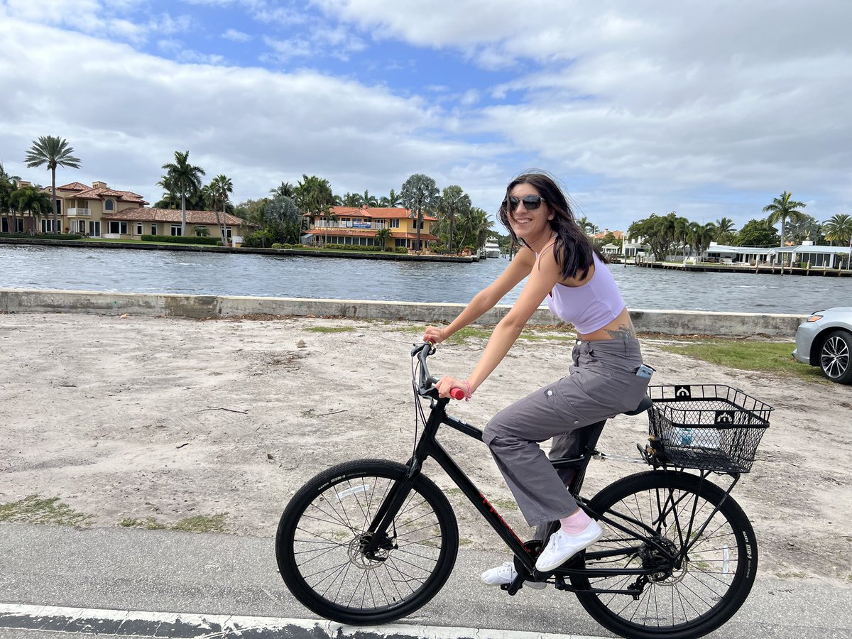 Aubry BabcockONLYFANS on Twitter: "Making my way to LA tomorrow