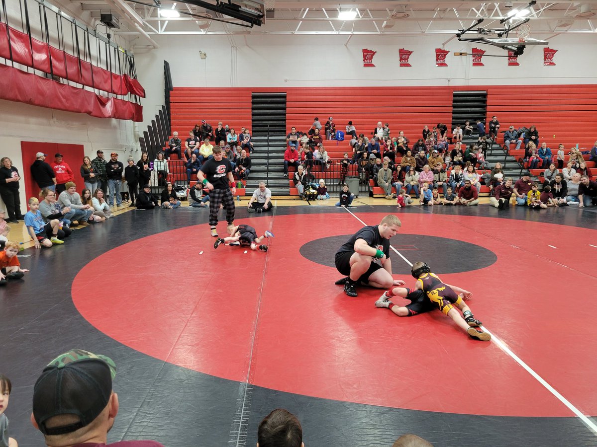 Captains <a href="/OwenHackett55/">Owen Hackett</a> and <a href="/MarcusSWhiting/">Marcus</a> giving back to the youth program! Thanks to all our wrestlers that volunteered on their Sunday off to support the future of Centennial Wrestling!