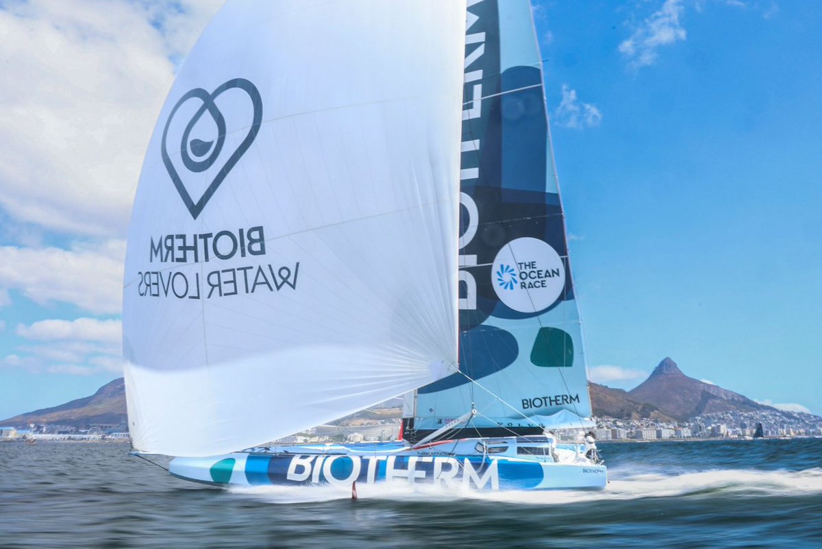 PaulMeilhat's tweet photo. 🥈Congratulations to the team for this second place 🍾 
The first images of the finish in Cape Town are finally here 🤩

Bravo to @TeamHolcimPRB for their victory in this 2nd leg 👏 

📸 Anne Beaugé 

#TheOceanRace https://t.co/Sx9tPzchgx