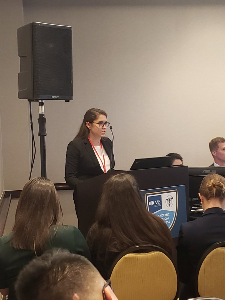 fravoza's tweet photo. Proud and honored to represent the @OmaidaVelazquez lab while presenting @CTHuerta1 studies in vascular and peds surg at #ASC23. Shout out to co-res @NicoleBLyonsMD and all my peers from @UMJMHSurgery and beyond! https://t.co/CokkoXGkVh