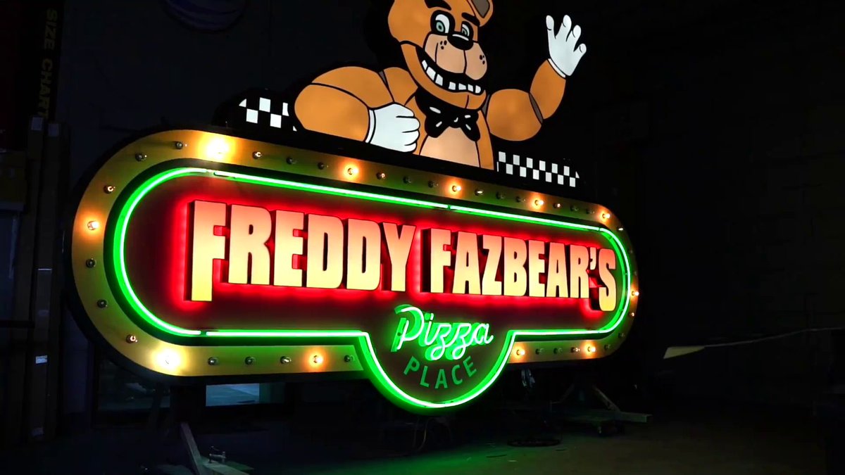 FNAFMovieUpdate's tweet photo. Freddy Fazbear’s Pizza Place 

#FiveNightsAtFreddys #FiveNightsAtFreddysMovie #FNAF #FNAFMovie #FreddyFazbear #FreddyFazbearsPizzaPlace https://t.co/PJV4PIynZm