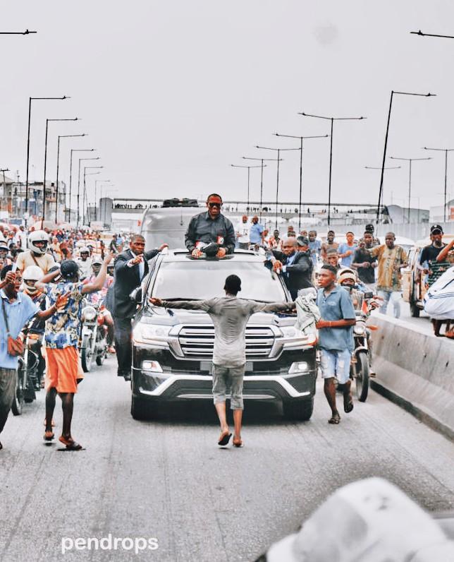 Lithmike's tweet photo. After the attacks on obident yesterday by the agbado mobs non of the  preachers of good conduct have come out to condemn the attack. Thunder fire u if u ever call obident bully again infact we go bully all of una. Ogun kill una papa.

Buba Galadima Qudus  Olu of Warri #SaiObi https://t.co/oldb7ONUPl