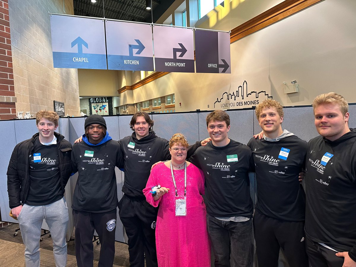 Drake Football tweet media