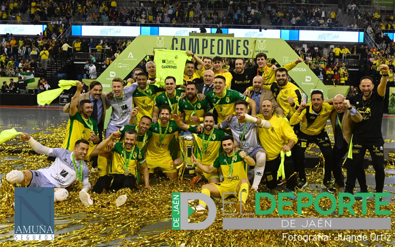 eldeportedejaen's tweet photo. 📸La foto de los campeones

🏆Tercera Copa de España para @JaenFS 

⭐️2015
⭐️2018
⭐️2023

📲⤵️
https://t.co/AvY7nlwPKf https://t.co/n9m8PmhNNa