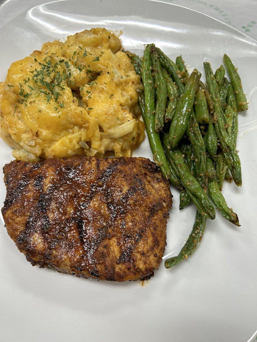 Its Super Bowl Sunday! Which meal would you eat ? #phillycheesesteak or #kansascitybbq pork chops with cauliflower mac n cheese! #SuperBowl  #phreshgourmet