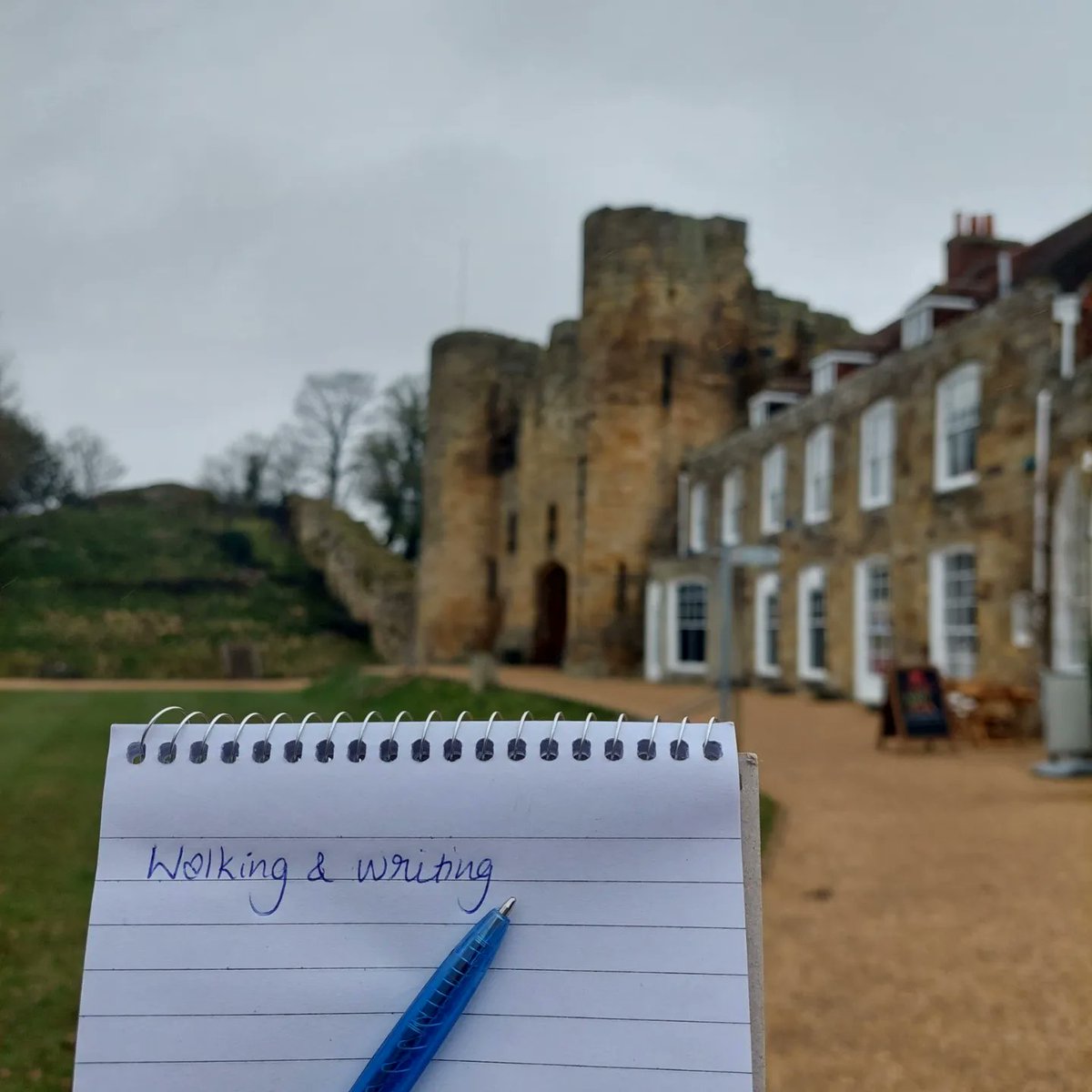 Thanks to everyone who came this AM to our new Walking & Writing workshop.

Please see the 🔗 & 📌 for details on this & other sessions.
#Tonbridge #thingstodointonbridge #creative #creativequarter #Writing #writingworkshop #WritingCommunity #writersoftwitter #writerslift #rt