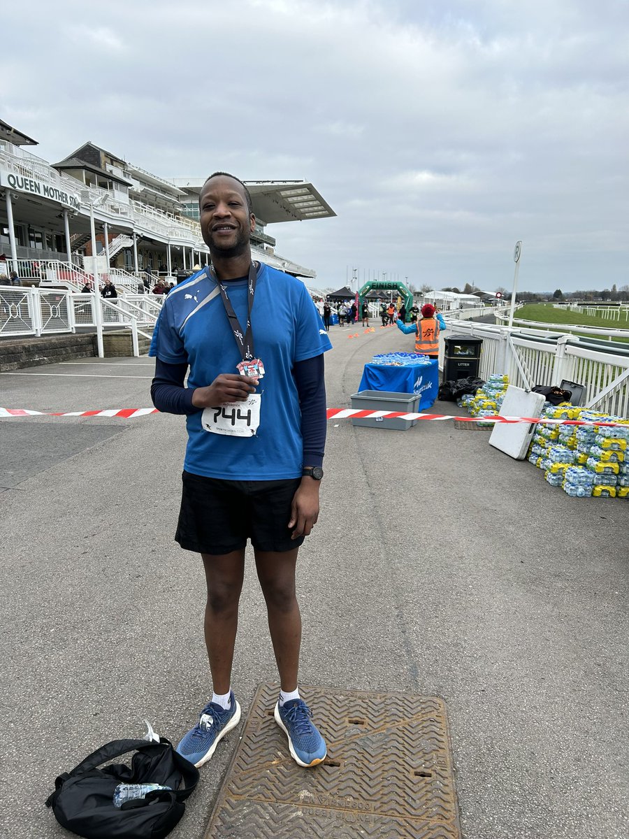DrAbdulZubairu's tweet photo. #NHS1000miles
42🏃♀️ miles this week
Half marathon today #runaintree
Great atmosphere around the course and so well well organised @RunThroughUK
10 weeks till #LondonMarathon @LondonMarathon https://t.co/Y4PCE4ItsU