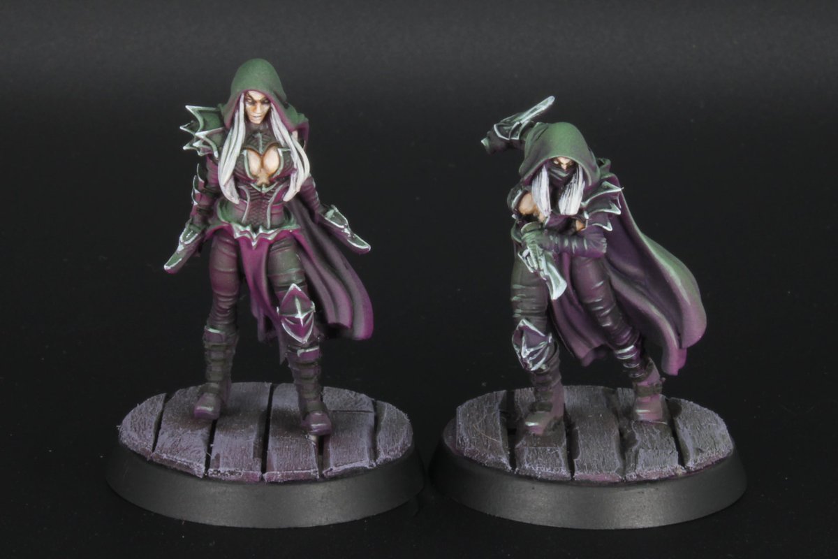 Dark Elf commission complete! #bloodbowl