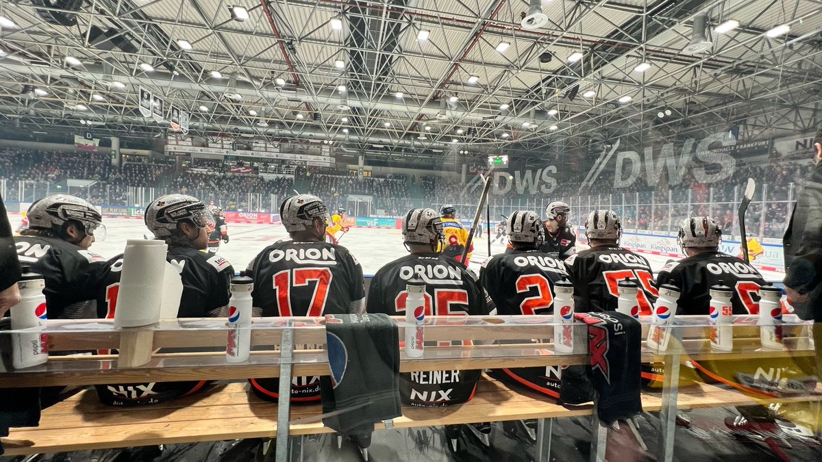 flieg_jetzt_los's tweet photo. #löwen (@ Eissporthalle Frankfurt in Frankfurt am Main, Hessen) https://t.co/dLOAyHEv7j https://t.co/Rhk44EocI1