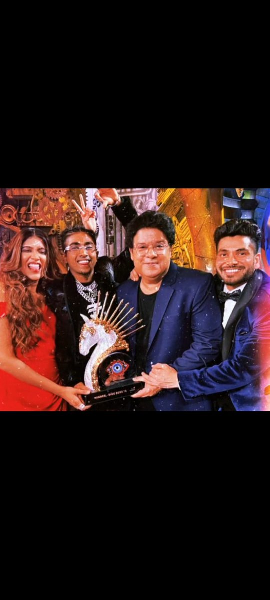 BB16drama's tweet photo. Who is #mandali fan here
#ShivThakare #McStan
KHUP CHAAN SHIV https://t.co/OHHQXTTqiB
