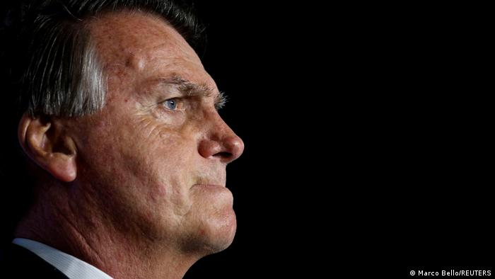 Bolsonaro anuncia que espera volver a Brasil “en las próximas semanas
bit.ly/3XmSYpH