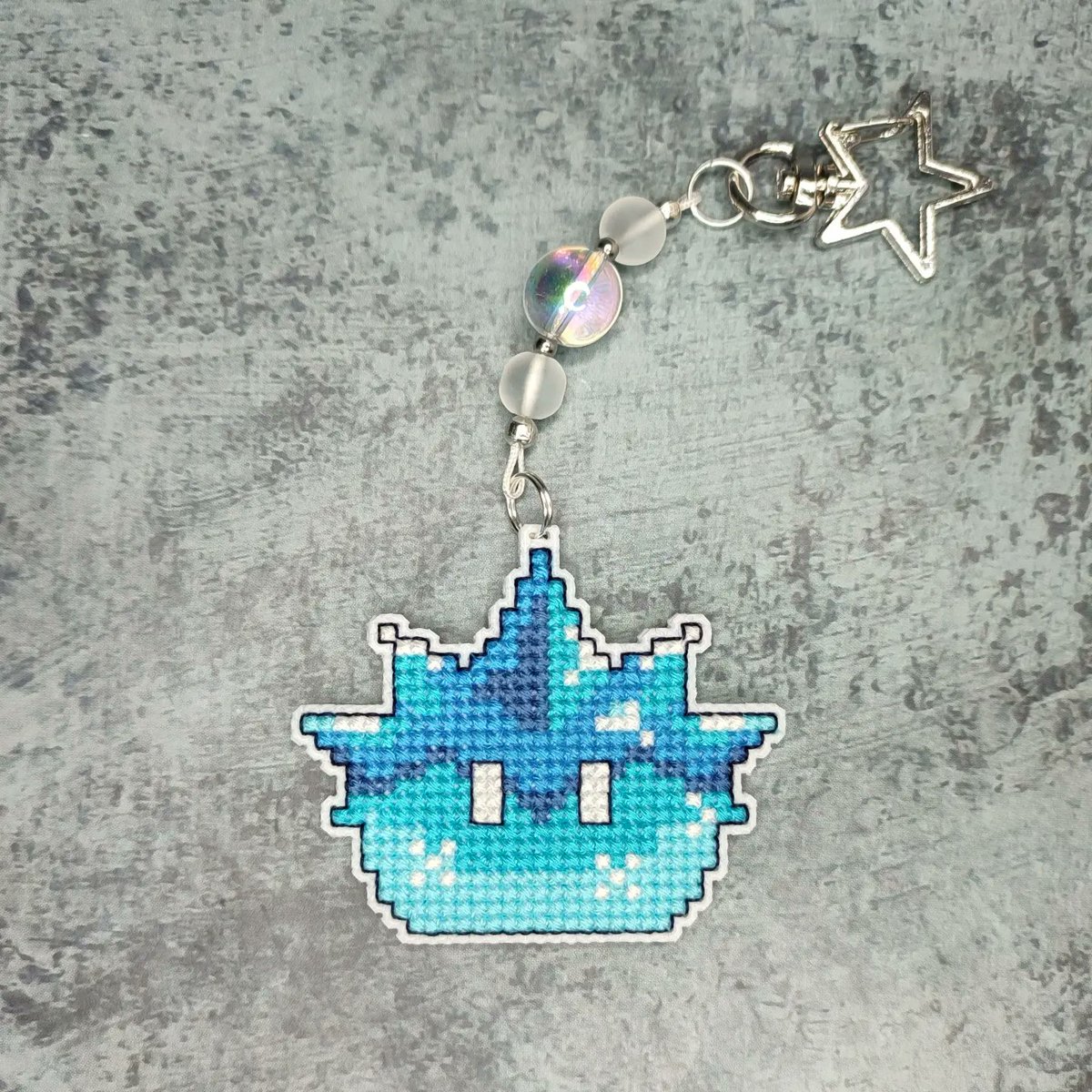 Arionrod's tweet photo. #GenshinImapct #cryoslime #crossstitch #handmade #embroidery #keychain https://t.co/AAZbJrMSR5