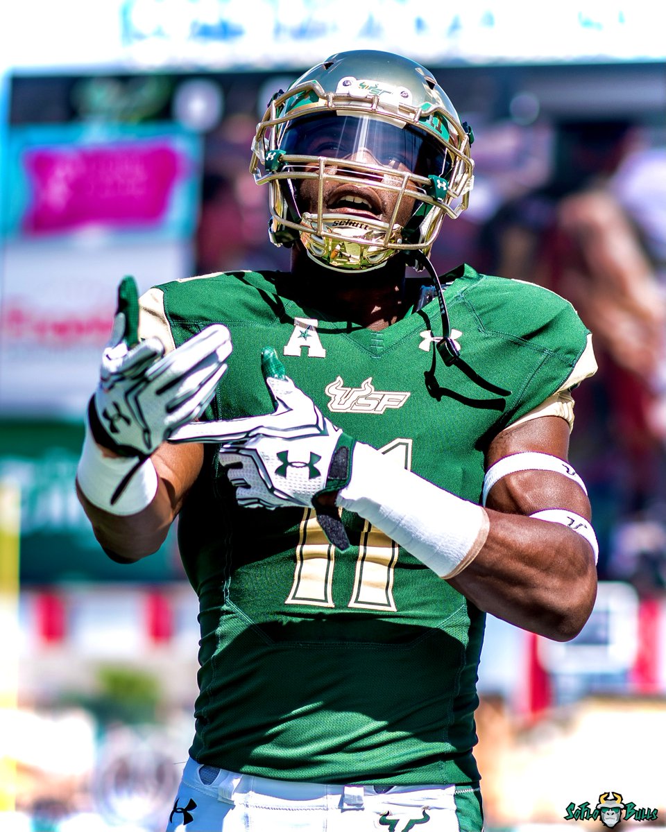 SoFloBulls's tweet photo. SoFlo Alum about to bring that 🔥
❶❶ @MVS__11
#BayMade #SuperBowlBulls #NFLBulls #SuperBowlLVII #ScantlingSunday #Interstate11 https://t.co/MS1sdOzhm5