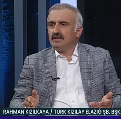 DEPREMZEDE ŞEREFLİ TÜRK POLİSİNDEN BİR MONTU ÇOK GÖRMEKTEN UTANMADIN MI? LAN ÇOCUĞU ÜŞÜMÜŞ, BİR MONT LA BİR MONT ... BABANIN MALI MI O MALZEMELER HE SÖYLE <a href="/kizilkayarahman/">Rahman Kızılkaya</a> #kizilkayarahmanistifa