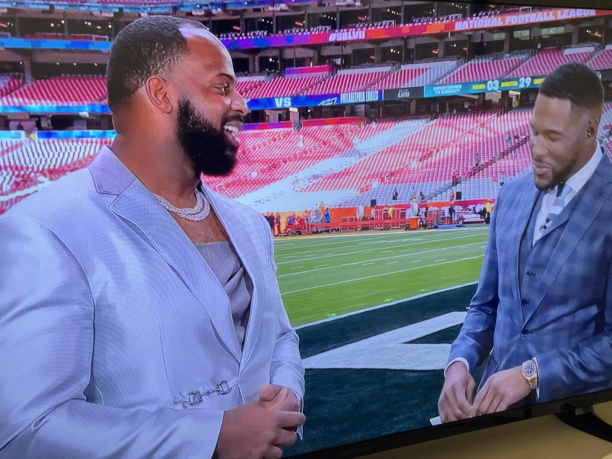 MTown on Twitter "Mane wtf is Fletcher Cox wearing? https//t.co
