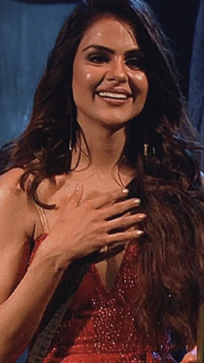FatejoX's tweet photo. A literal QUEEN more then anything Priyanka definitely won a million hearts and she’s truly a WINNER FOR US.Keep shining the way you are and never change a thing about yourself for anyone✨❤️👑

#bb16 #BiggBoss #BiggBoss16 #bb16Queenpriyanka #PriyankaChaharChaudhary https://t.co/xN7PM6XWkS