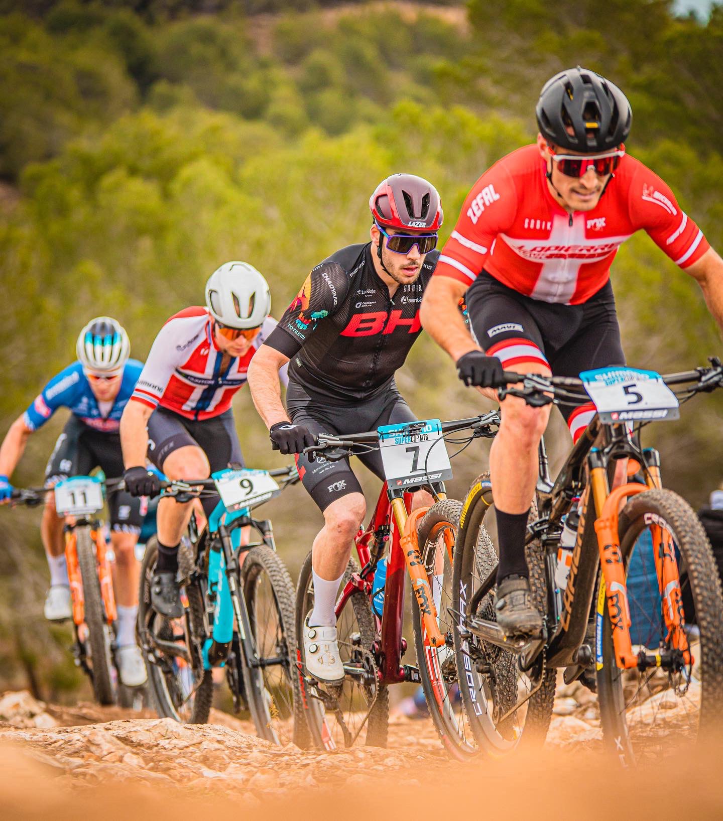 carlos coloma (colomacarlos) / Twitter