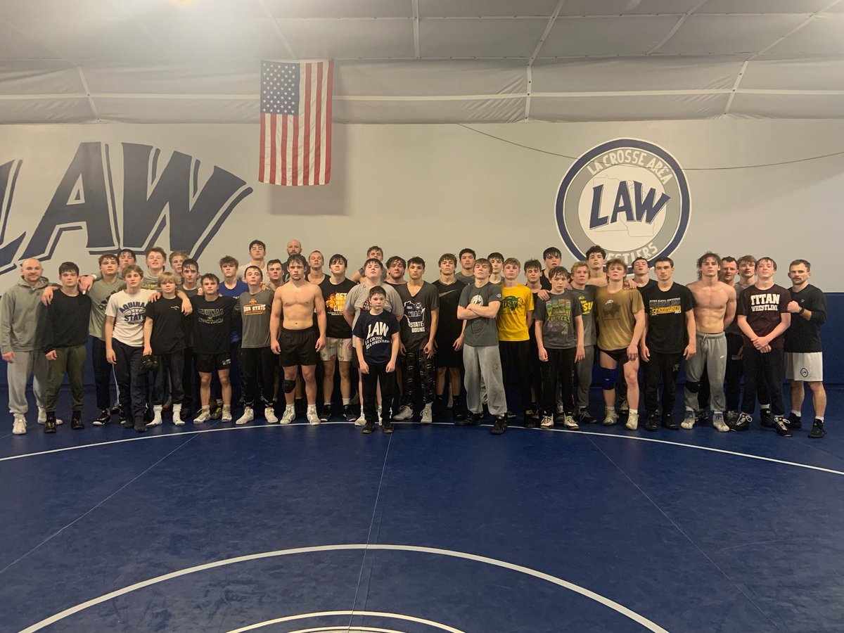 <a href="/MattMcBride04/">Matt McBride</a> <a href="/CalvinHargrove5/">Calvin Hargrove</a> @DavidMa11973895 <a href="/JackFlottmeyer/">Jackson Flottmeyer</a> <a href="/WillFlottmeyer/">William Flottmeyer</a> <a href="/tate_flege03/">Robert Tate Flege</a> <a href="/Colin_ONeil7/">Colin O’Neil</a> <a href="/JadenMaanen/">Jaden Van Maanen</a> <a href="/BreatheMytweeT/">Benjamin Thornton</a> <a href="/k36mc/">Kristi Vlasak</a> <a href="/thechampionMS/">T. Paulson</a> dawgs 👊