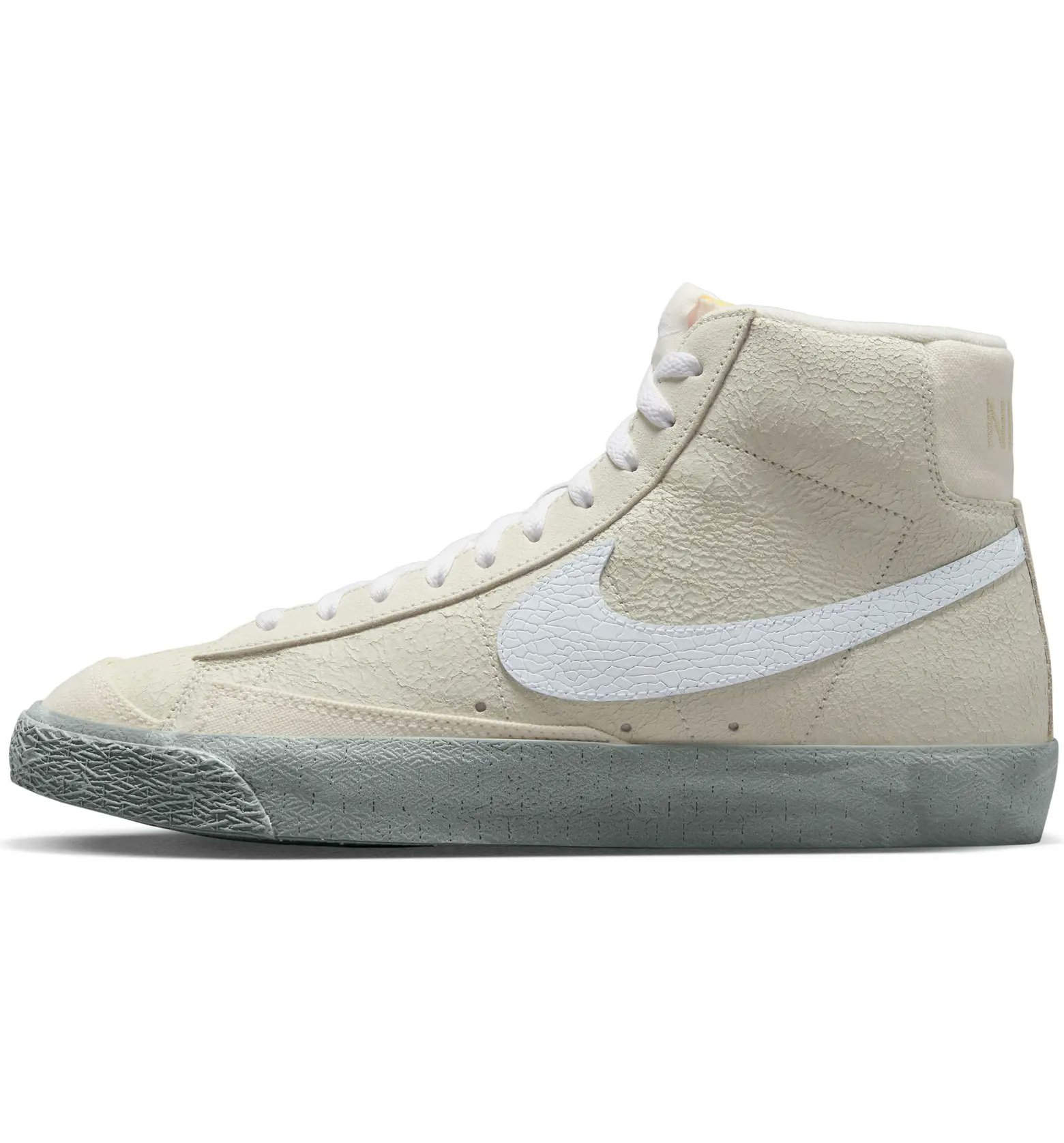 SNKR TWITR on X AD Nike Blazer Mid 77 EMB Summit White Phantom dropped here Nordstrom https t qf3QcwzHRJ WSS https t UbrAwUy9VP https t F92VcFG2IJ X
