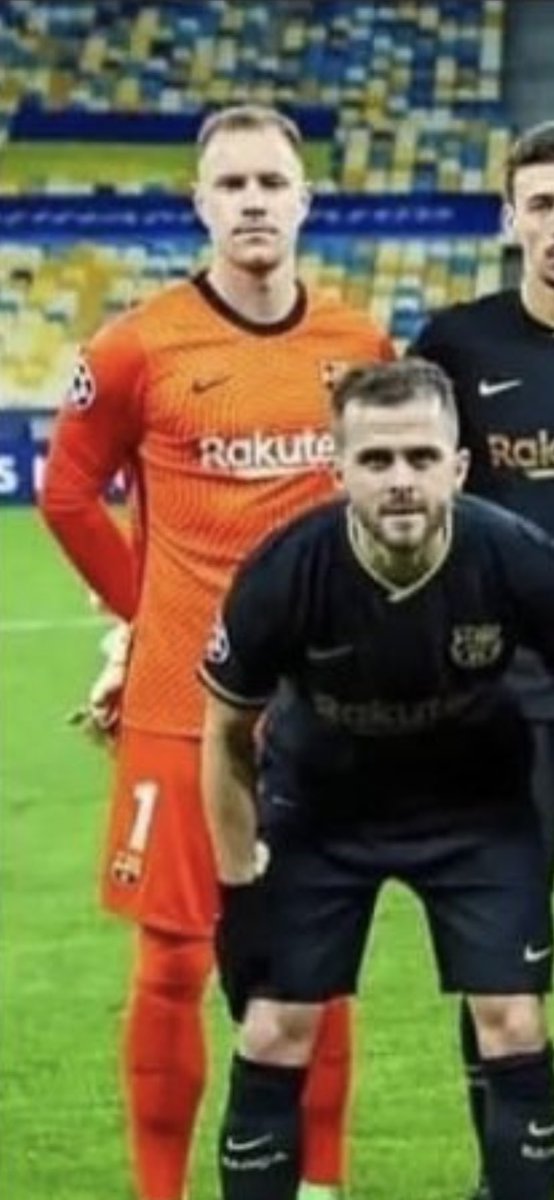 حراق | O M A R tweet media