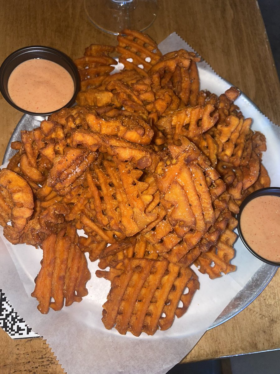 IG goodeatswithcourtt 🌻 on Twitter "RT shortttstuff Jupiter Pizza