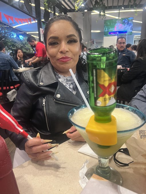 Salud vamos chiefs https://t.co/SLHVxDMwo7