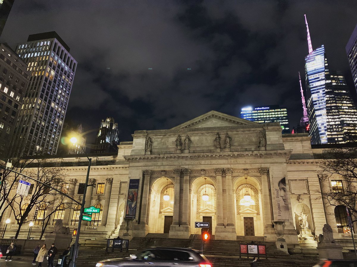 CrunchyScott's tweet photo. Who ya gonna call?!? #nycpubliclibrary #Ghostbusters #nyc https://t.co/VCwJhkT9Dm