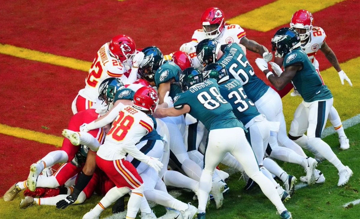 AllProLines's tweet image. You you can’t stop the Eagles scrum. You’ve got a better chance stopping _______.