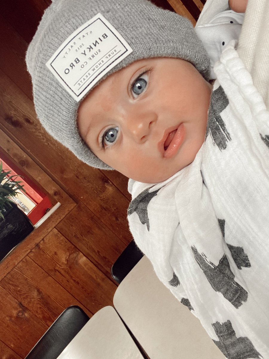 Beaux Diesel is 20 weeks today ⚡️🖤 he is a riot + so much fun!! <a href="/TylerBeede/">Tyler Beede</a>