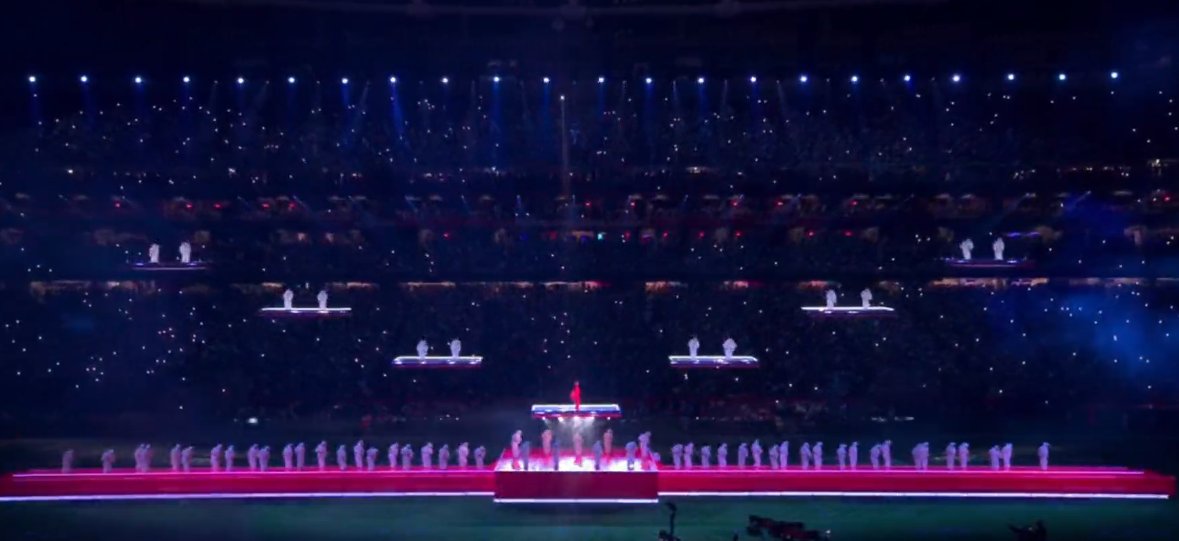 KosmicKait's tweet photo. I knew I've seen this before

#Rihanna #SuperBowlLVII https://t.co/77F2dya300