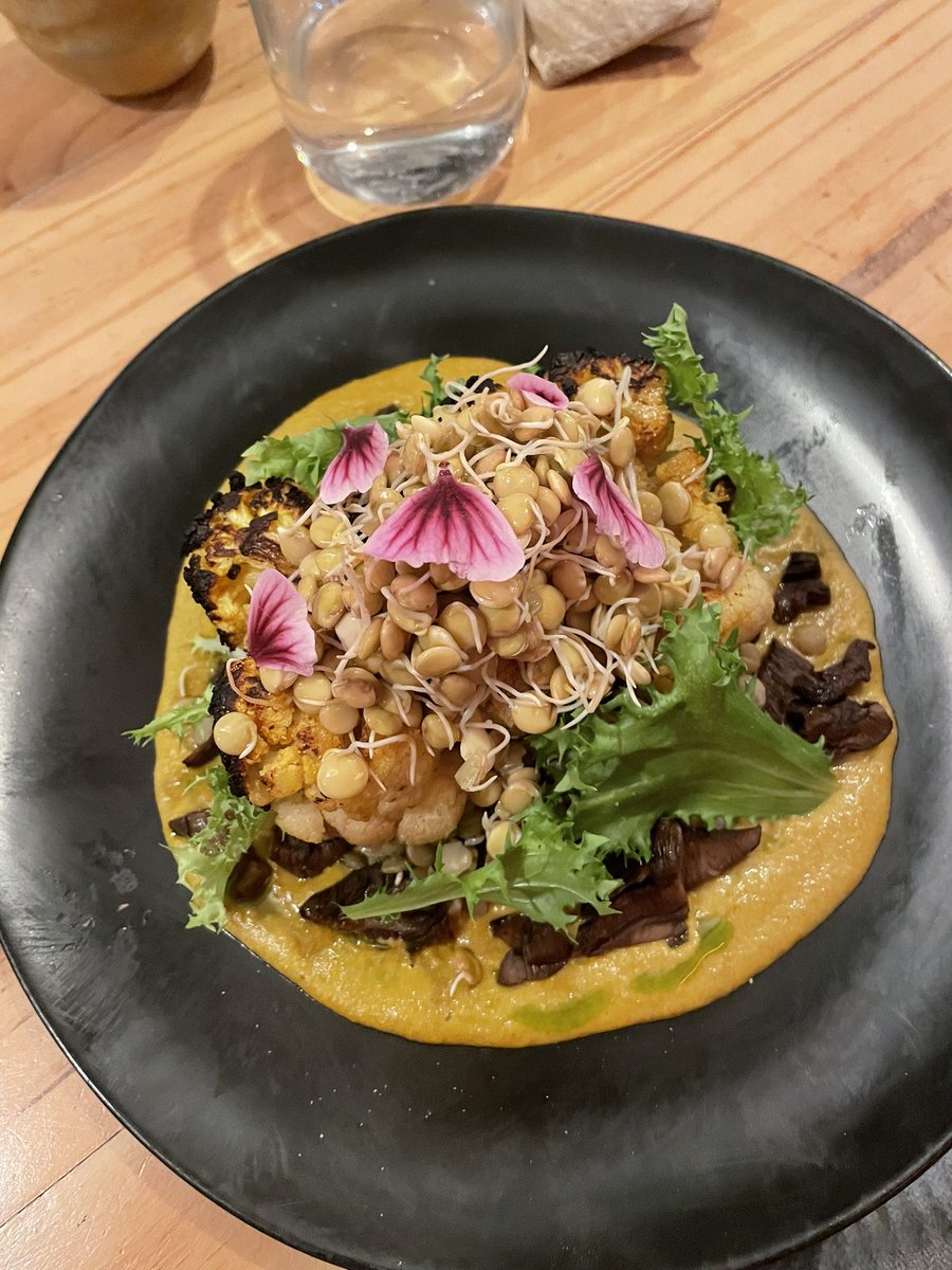 Kathe Plua tweet media