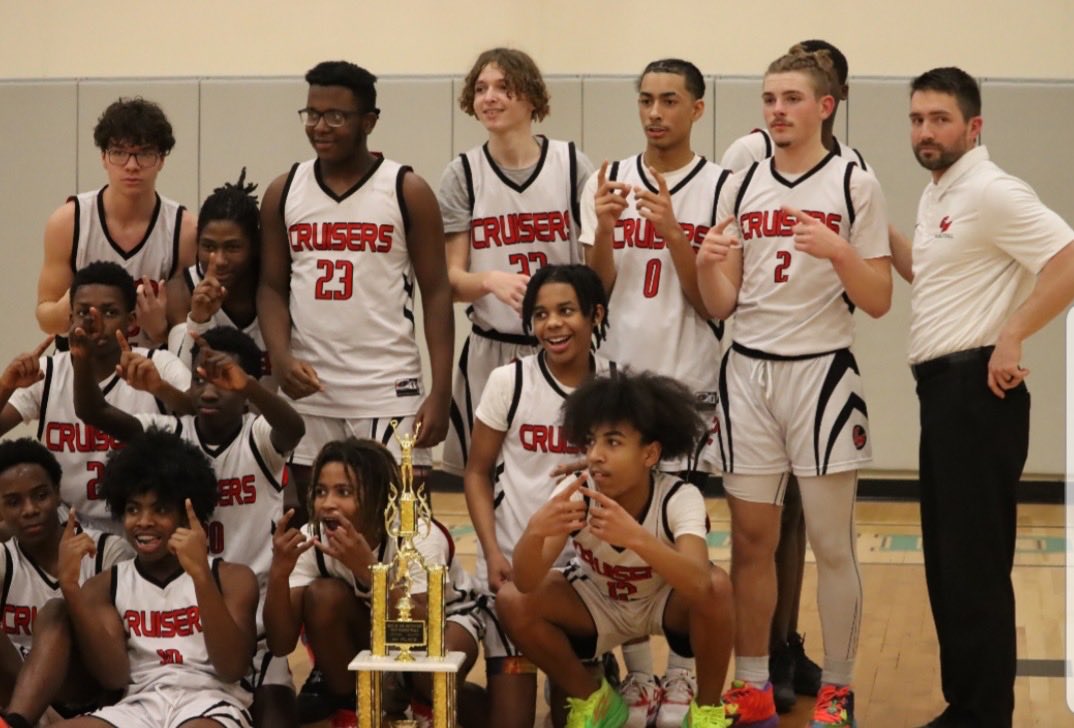 CruiserBBall's tweet photo. Congrats to my 7th &amp; 8th grade teams winning middle school championships in Newark!! https://t.co/viiGnX1zdx