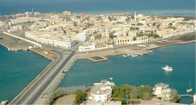 shandarmood's tweet photo. A happy national tribute to Eritreans for the "#Operation #Fenkil33", which takes place in February 1990. The memory of this week in history was a three-day battle which liberated the strategic port of Massawa🇪🇷. #GodblessEritrea https://t.co/DkuGuwxbOJ