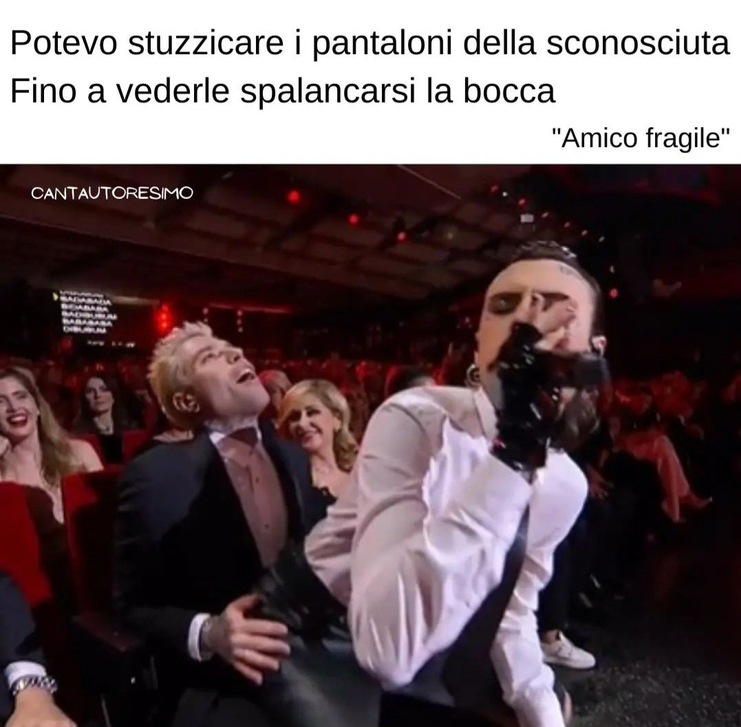 danygor1's tweet photo. #dietrofestival #Sanremo2023 #sanremo23 #Sanremo #RosaChemical #Fedez https://t.co/vmxjDu30wv