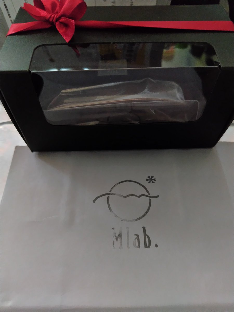 6a_bee's tweet image. #Mlab.
#エムラボショコラ
#速攻実食
#勿体ないから
#ちびちび頂く