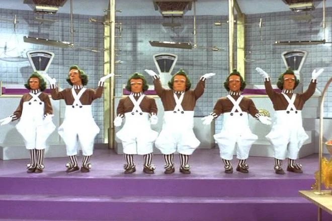 Ami_Price's tweet photo. Charlie called… he wants his Oompa Loompa’s back #HalftimeShow #SuperBowl https://t.co/6CDs4Tjb0m