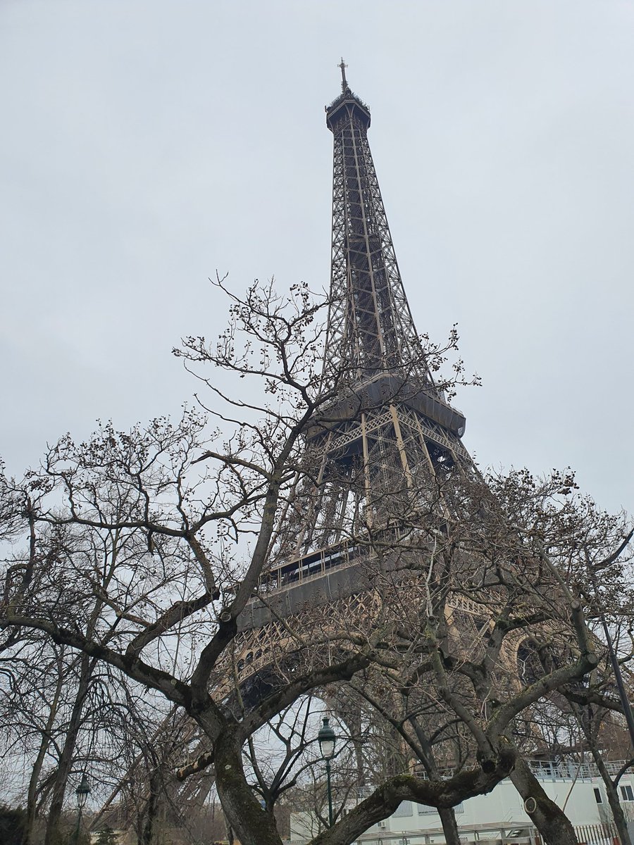 SCaipirinho's tweet photo. Ya estoy en paris, ojo con las colaboraciones que se vendran en el futuro 🔥 (son con marcas de verdad) https://t.co/ohCtjEm0Sd