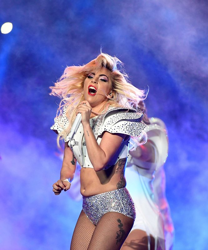 stats4LG's tweet photo. Lady Gaga and Rihanna are the only female artists this century to perform the #HalftimeShow completely solo. #SuperBowl https://t.co/MFZbsCKiC1