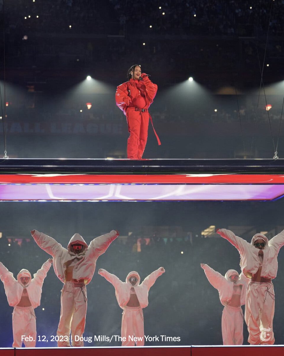 Rihanna's Super Bowl halftime show, which was a medley of hits and featured no guest performers, ended with her ascending back to the heavens from which she came, as she belted out “Diamonds.” nyti.ms/40O7kSZ