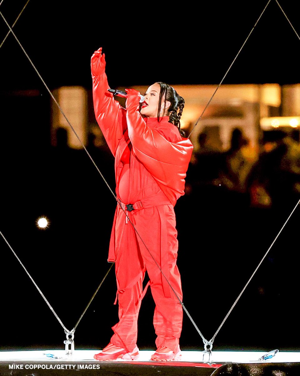 Cindymg21's tweet photo. Nivel de artista, buen show #SuperBowl #SuperBowl2023 #SuperBowlLVII #Rihanna https://t.co/J8z9f5Ztfr